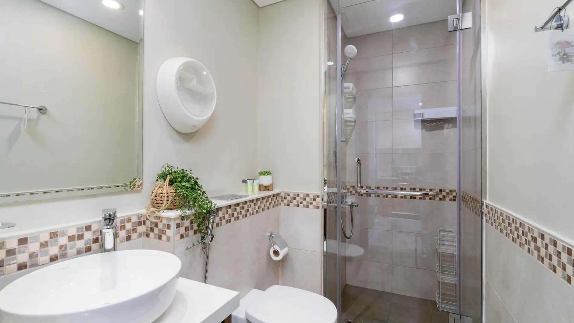 Fascinating 1 Bedroom At Vera Dubai 0*,